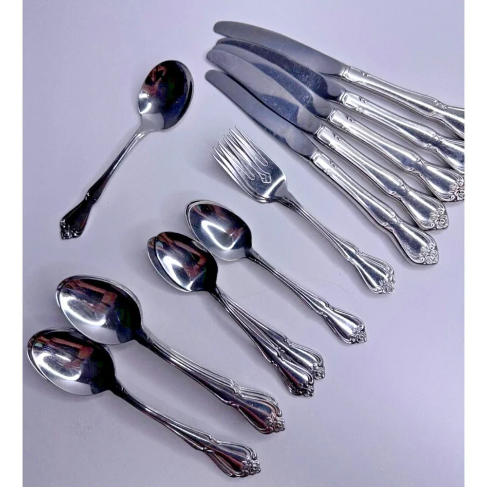 Oneida USA Arbor Rose Stainless Flatware Replacement Set Spoon Fork Knife 22 pc